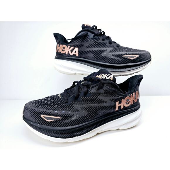 Hoka One One Shoes - Wide Hoka Women 10 Comfy footwear